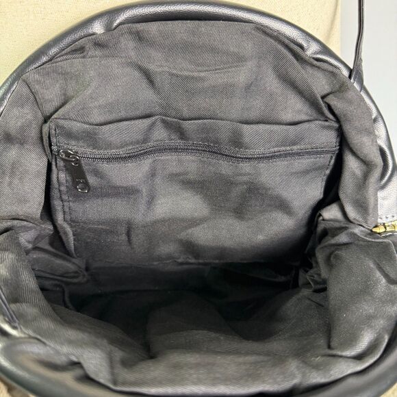 70s-80s Look Clamshell Velvet Purse Long Strap, Geometric Colorful Pattern 2/$50 - Picture 9 of 14